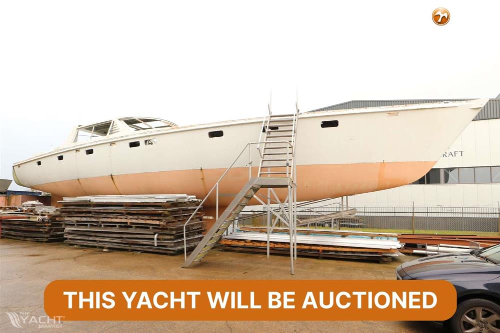 Trintella 82AD hull - Picture 1