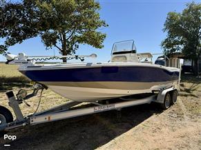 NauticStar 231 Coastal