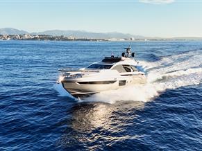 Azimut Yachts S8