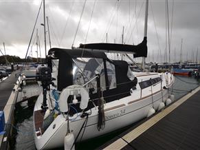 Beneteau Oceanis 34