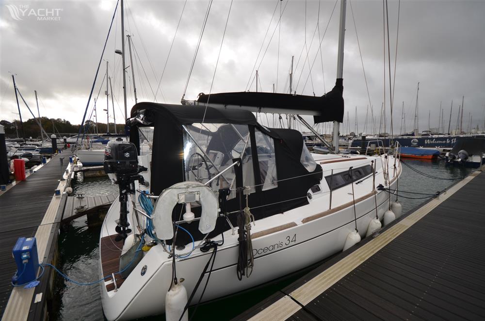 Beneteau Oceanis 34