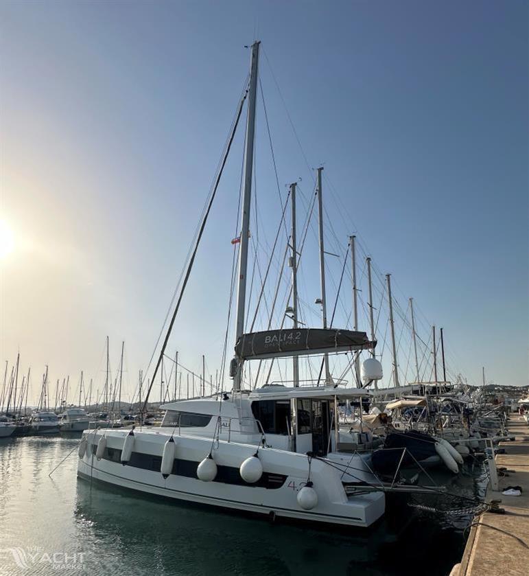 Bali Catamarans 4.2