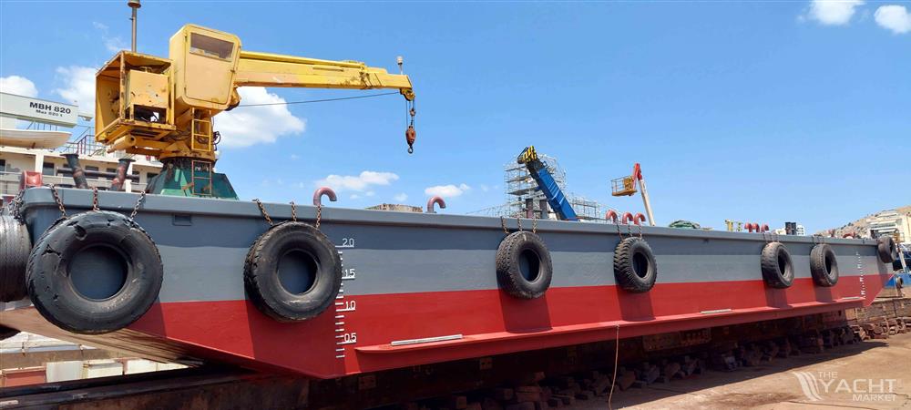 FLAT TOP PONTOON FOR SALE