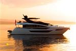 Sunseeker 88 Yacht