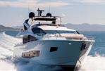 Sunseeker 86 Yacht