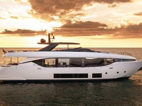 MAIORA WALKAROUND 30