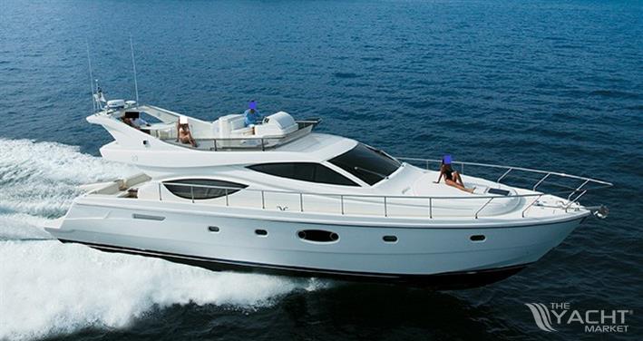 Ferretti Yachts 550