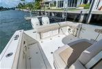 Boston Whaler 330 Outrage