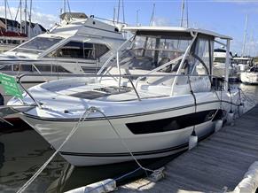 Jeanneau Cap Camarat 9.0 WA Series 2