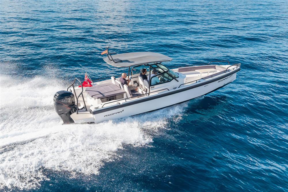 Axopar 28 Brabus Line