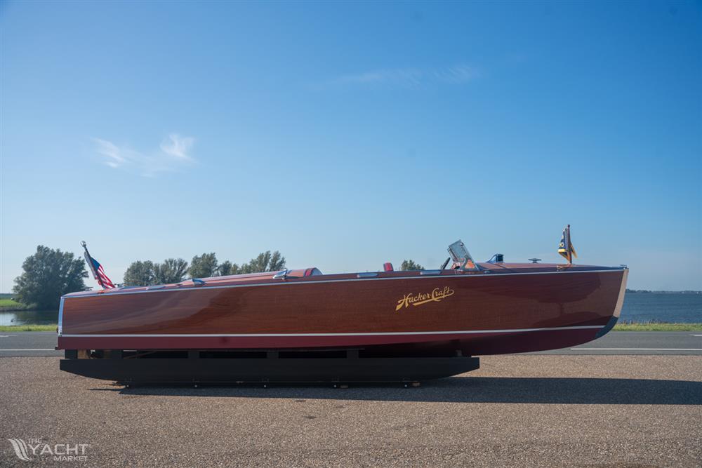 Hacker Craft Baby Dolphin