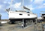 Beneteau Oceanis 38.1