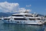 Majesty Yachts 110