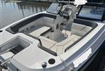 Bayliner DX2200 - Bow