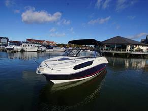 Bayliner VR5 Cuddy