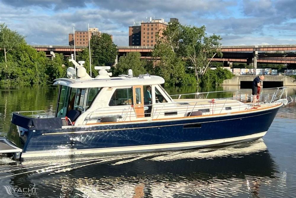 Sabre 48 Salon Express