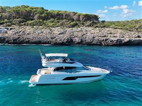 Prestige 520 Flybridge