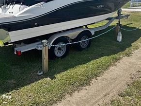 Sea Ray SPX210 OB
