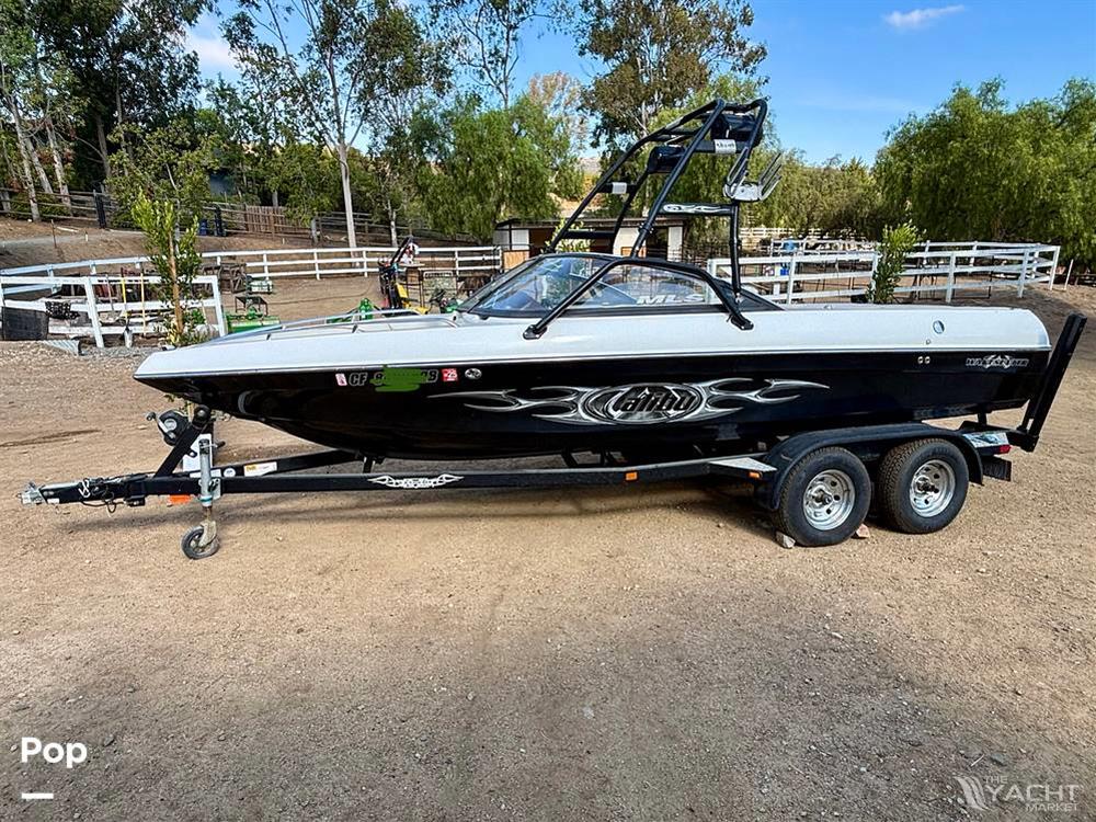Malibu 21 Wakesetter VLX - 2004 Malibu 21 Wakesetter VLX