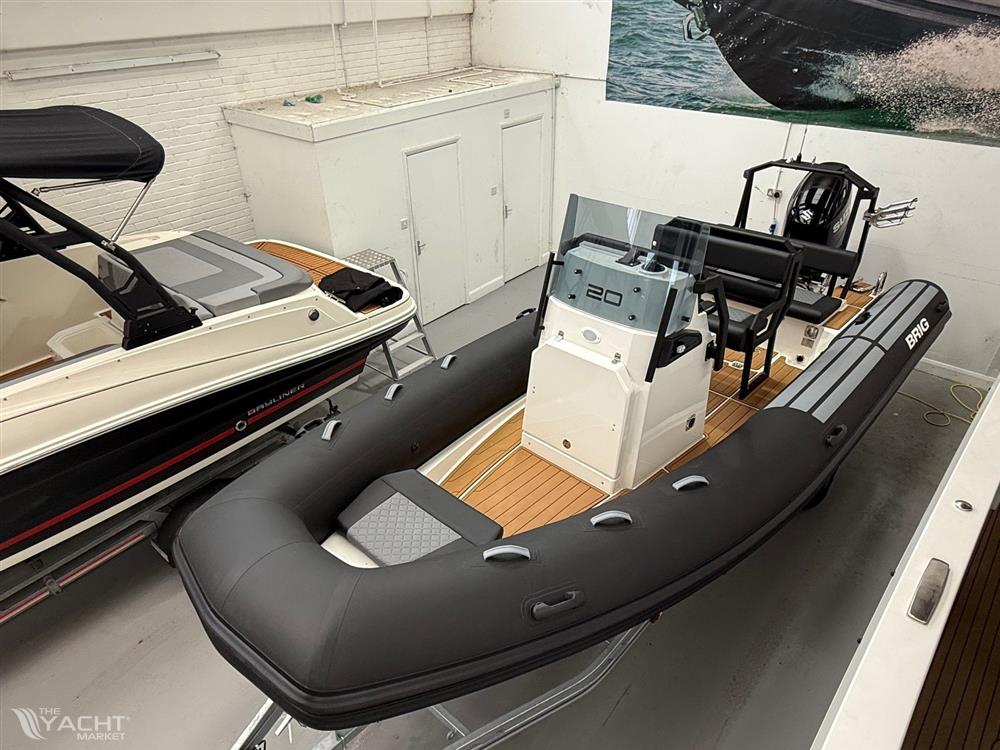 Brig Navigator 20