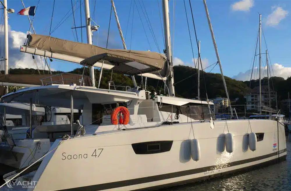 Fountaine Pajot Saona 47
