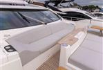 Sunseeker 90 Ocean - 10 - Foredeck