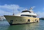 CUSTOM LINE Navetta 27