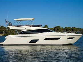 FERRETTI YACHTS 550