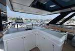 FERRETTI YACHTS 860