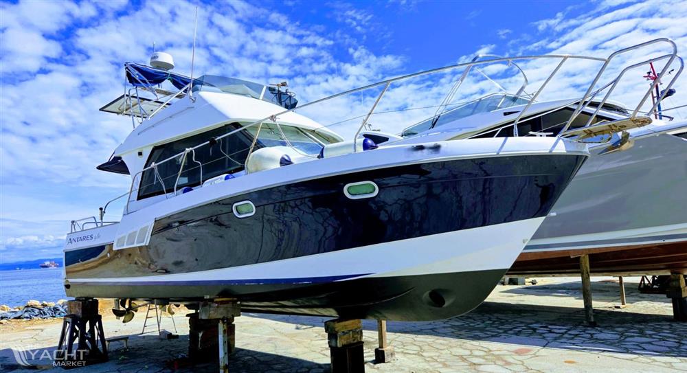Beneteau Antares 9.80
