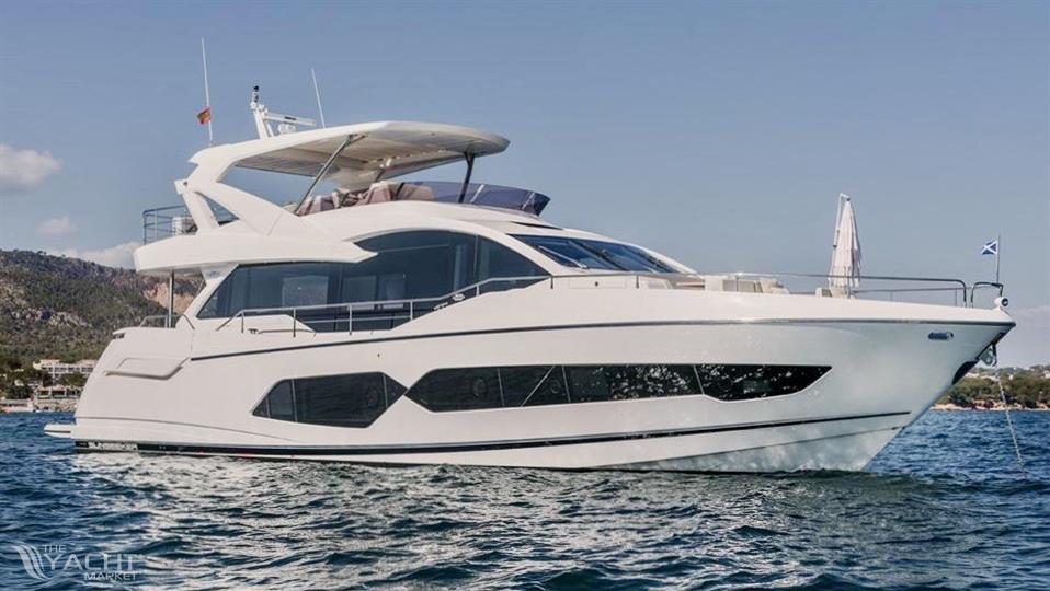 Sunseeker 76 Yacht