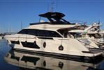 Ferretti Yachts 670 fly