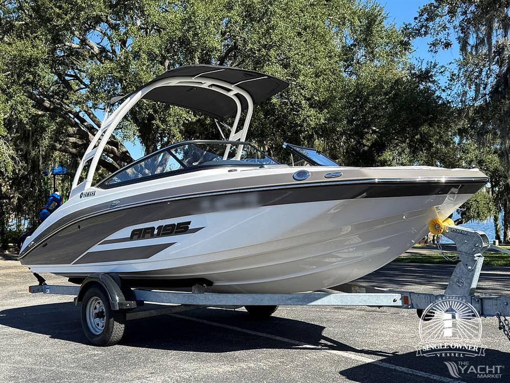 Yamaha AR195 - 2023 Yamaha AR195