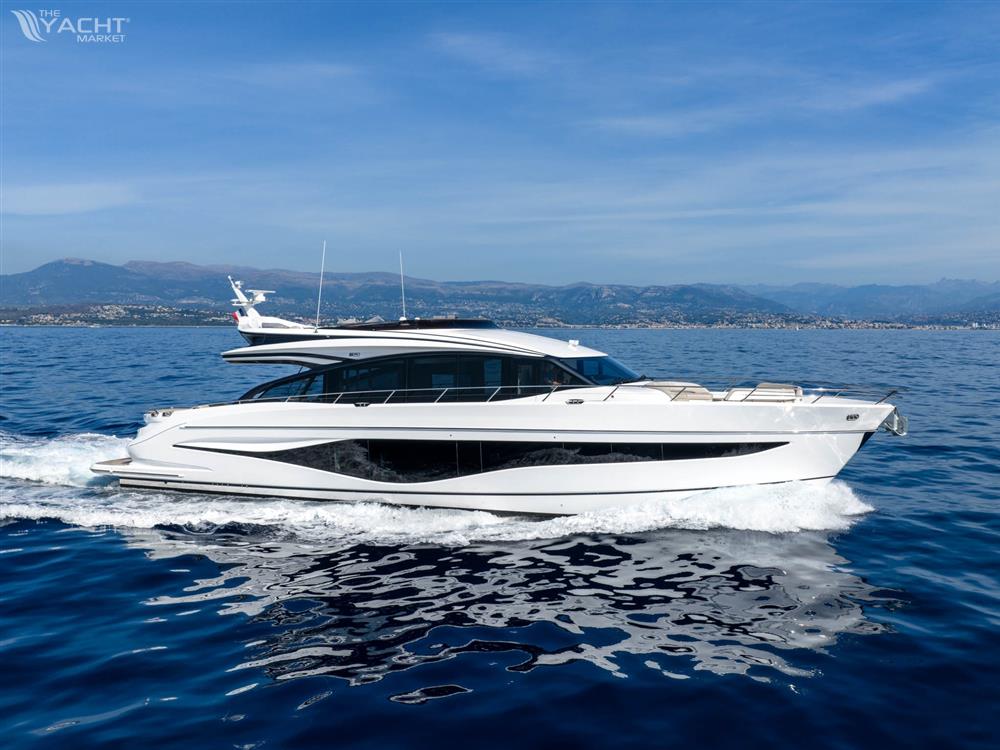 Princess Yachts S80