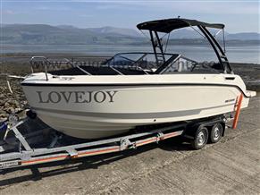 Quicksilver Activ 675 Bowrider