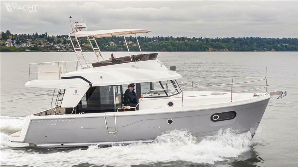 Beneteau Swift Trawler 35
