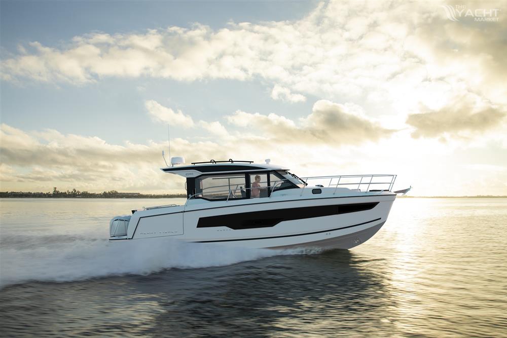 JEANNEAU MERRY FISHER 1095 Coupe