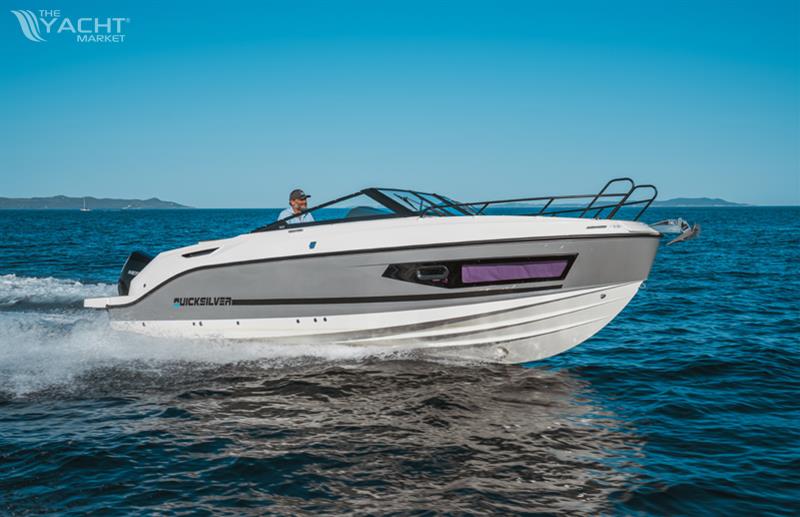 QUICKSILVER ACTIV 755 CRUISER
