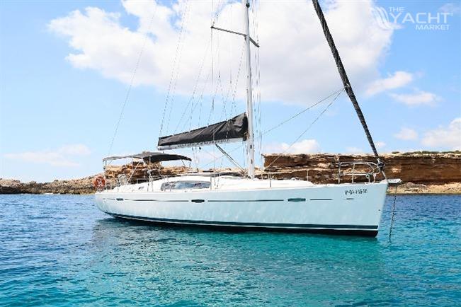 Beneteau Oceanis 43