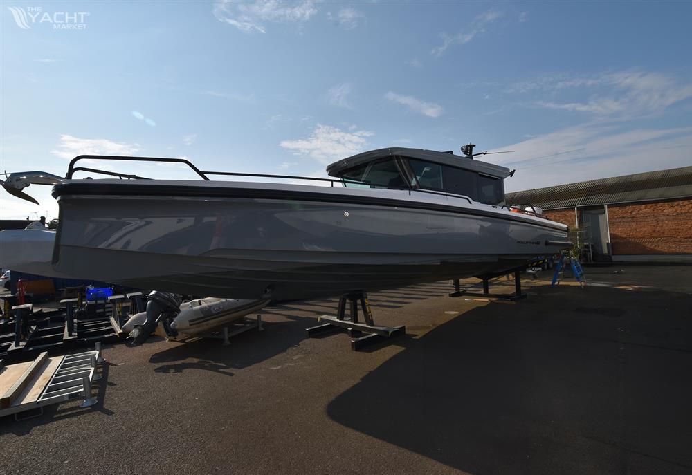 Axopar 37XC Cross Cabin - 0 - Cover