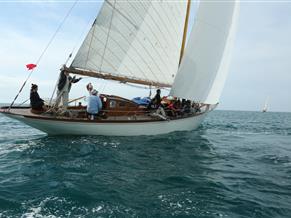 BERTHON BOAT 45' LOD Marconi Cutter