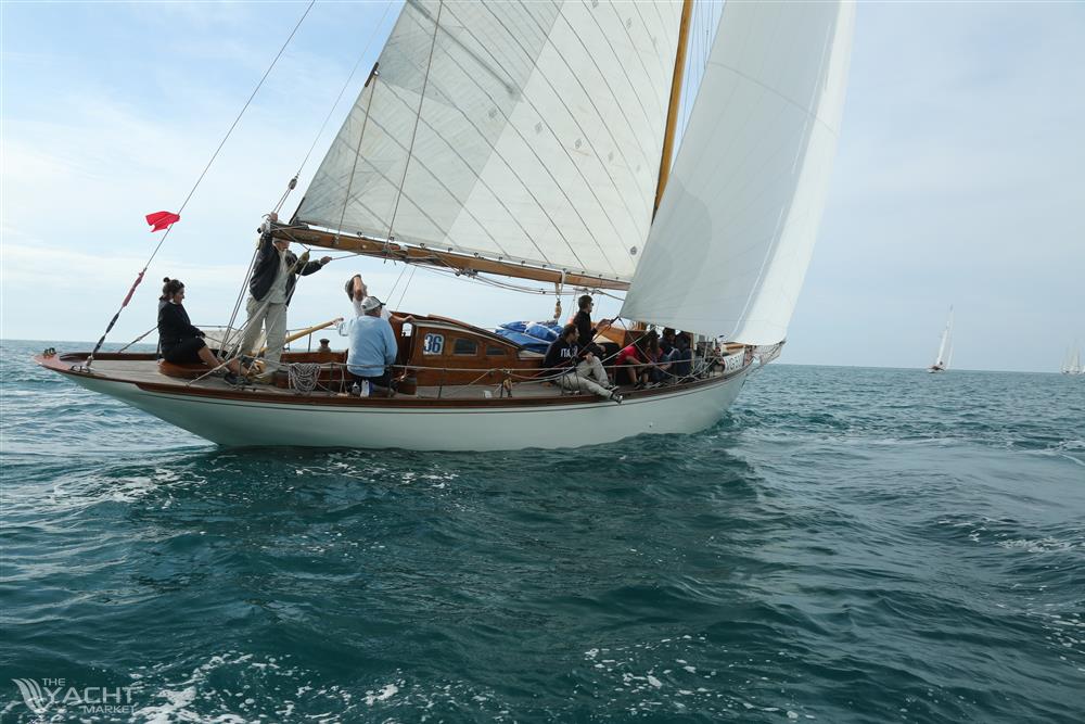 BERTHON BOAT 45&#39; LOD Marconi Cutter