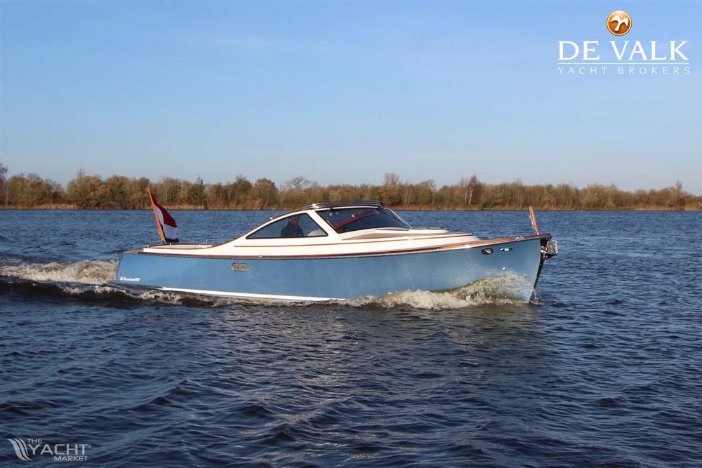 Long Island 33 Runabout - Picture 1