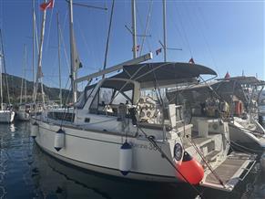 Beneteau Oceanis 38.1
