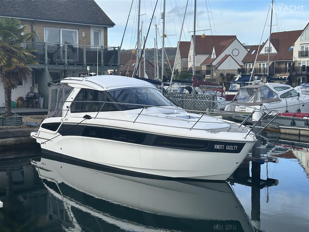 Bavaria S36 Hard Top - 2022 Bavaria S36 Hard Top 1