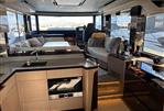 Absolute Navetta 52