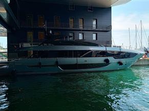 Riva 102 Corsaro Super