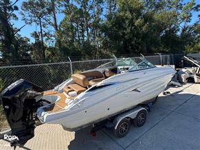 Crownline E235XS