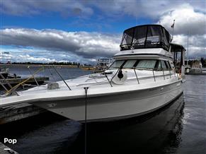 Sea Ray 440 Aft Cabin