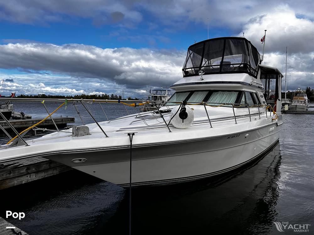 Sea Ray 440 Aft Cabin - Bow Port Side View